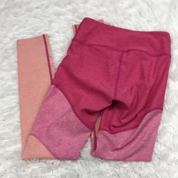 NWT Outdoor Voices 7/8 Springs Leggings - Picture 10 of 10